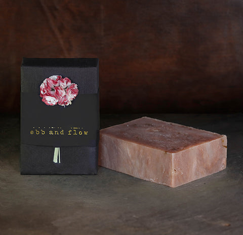 TOBACCO FLOWER BAR SOAP (VEGAN)